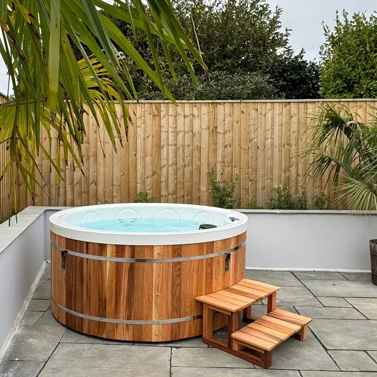 Urban Cedar Sport Deep WiFi Hot Tub Package